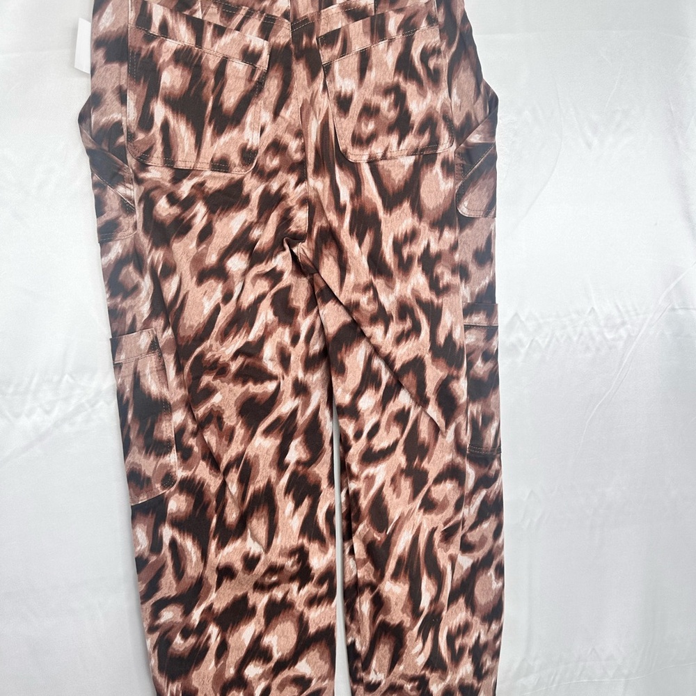NWT Democracy “Ab”‎ Technology Skyrise Cargo Pants Leopard Print Size 6 - Picture 7 of 13